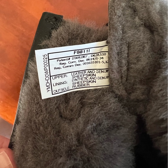 Ugg Belcloud 14” Tall Shearling Lined Leather/Suede LaceUp Waterproof Boots, 8.5 - Picture 11 of 13